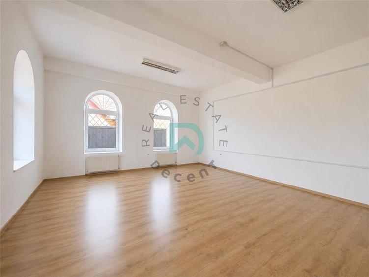 Spațiu comercial, de 556 mp, în Turcheș
