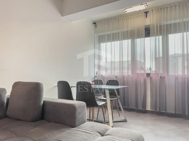 Apartament cu 2 camere decomandat, mobilat în Exterior Est