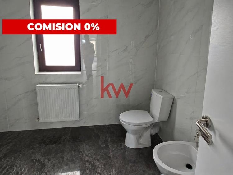 Casă individuală cu 3 camere cu Canalizare în Valea Lupului