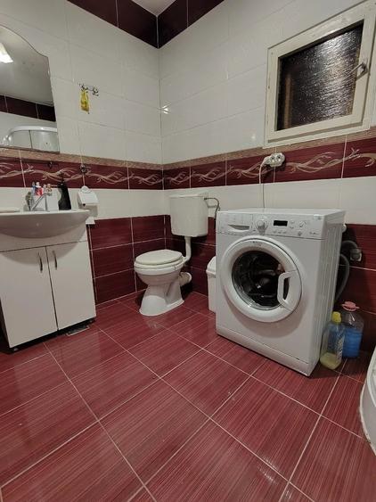 Casă cu Teren 830 Mp în Central