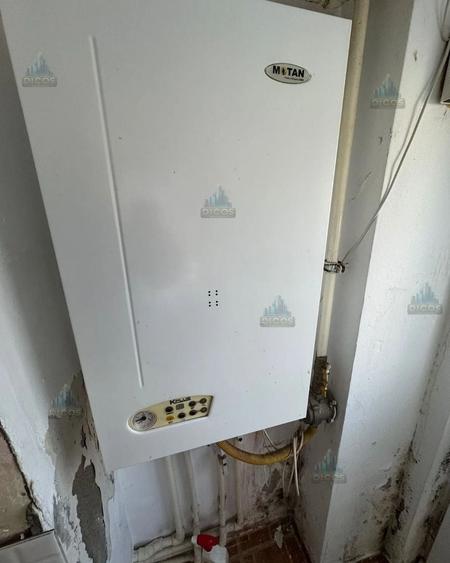 Casă cu 4 camere cu Canalizare în Semicentral