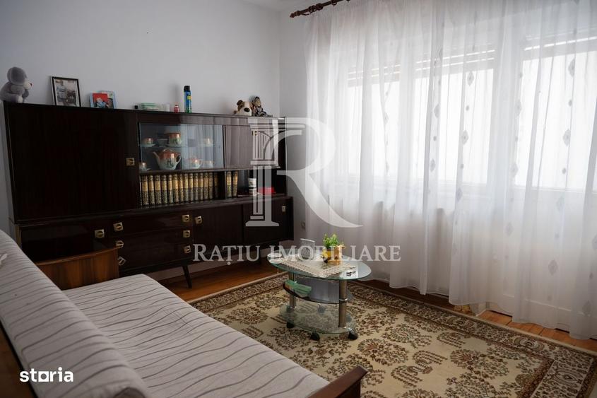 Apartament cu 4 camere în Ultracentral