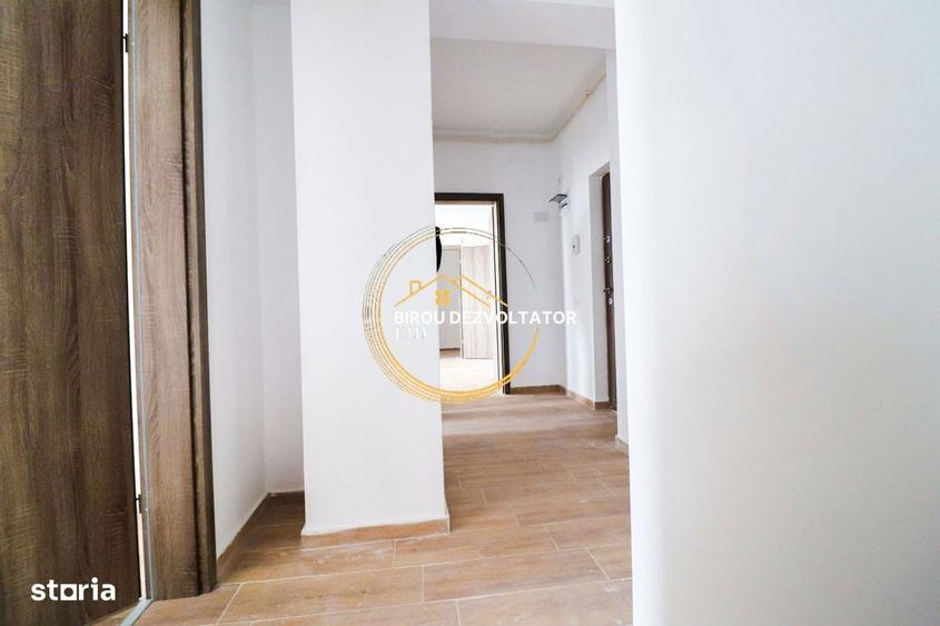 Apartament cu 2 camere decomandat în Titan — fotografia 1