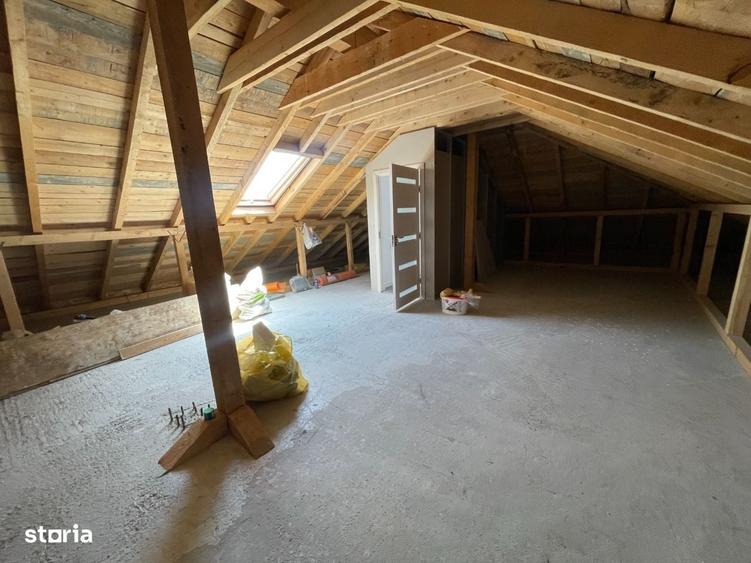 Casă cu 3 camere cu Teren 400 Mp în Domnești
