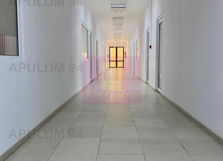 Birou, de 9,000 mp, în Vatra Luminoasă
