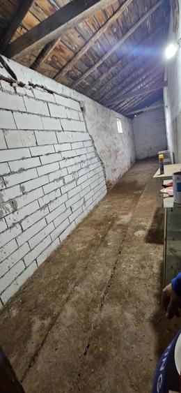 Spațiu comercial, de 1,200 mp, în Lanurile