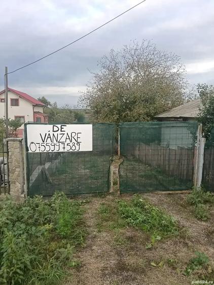 Teren de 800 mp, în Lilieci