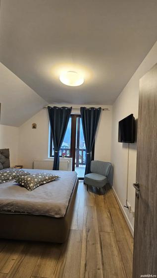 Apartament cu 2 camere decomandat în Bușteni