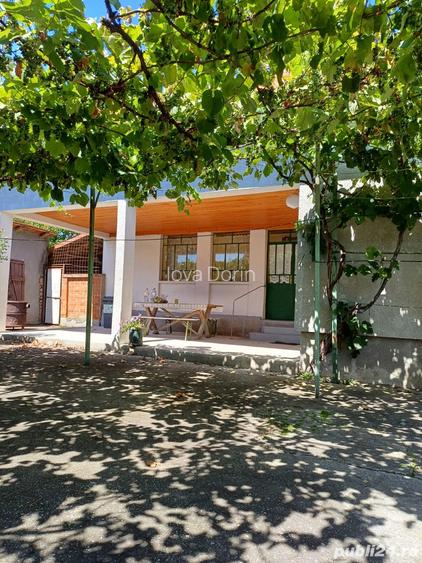 Proprietar vand casa cu livada 3150 mp de vanzare aproape de Lugoj