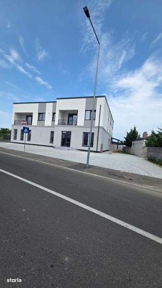 Apartament nou, semifinisat, 69 mp utili + balcon 7 mp, etaj 1 - 1