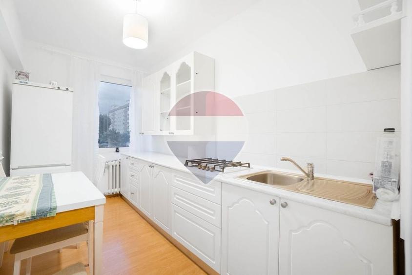 DE INCHIRIAT Apartament 2 camere B- dul Victoriei 4, etaj 2din7! - 7