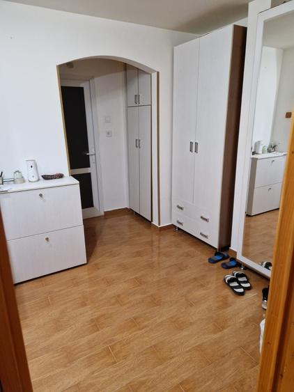Inchiriez apartament cu 2 camere in zona Progresu Braila - 2