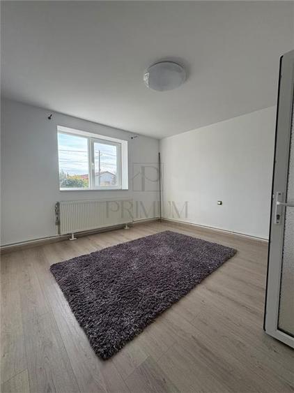 Casă individuală cu 5 camere cu Teren 1500 Mp în Urseni