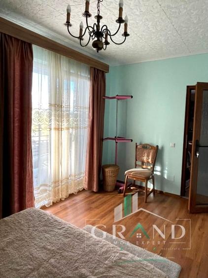 Apartament cu 3 camere semidecomandat, mobilat în Dâmbul Rotund