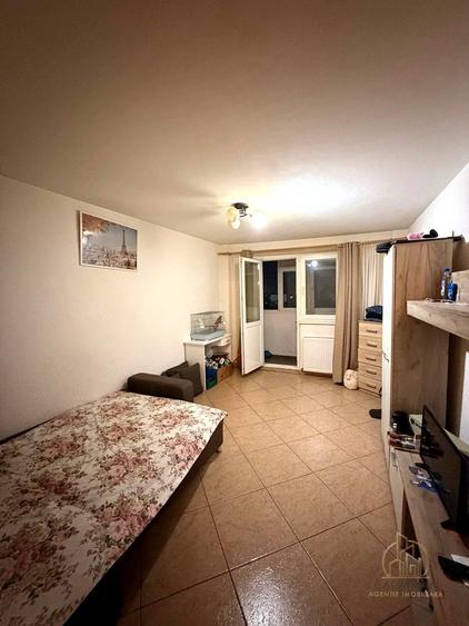 Apartament cu 2 camere decomandat în Colentina
