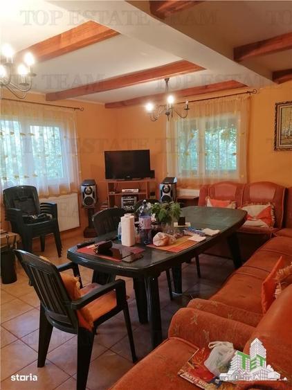 Casă cu 4 camere în Bărzila