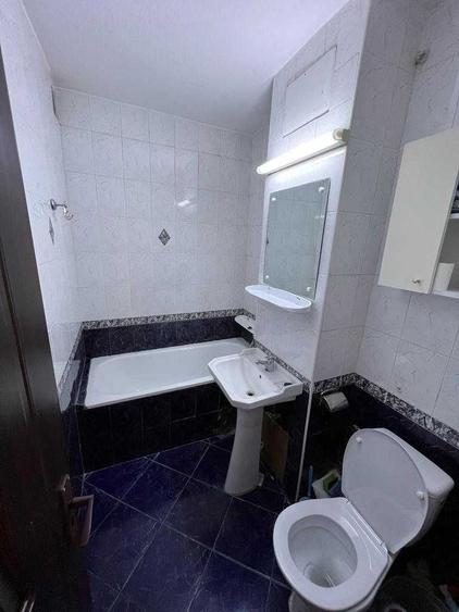 Garsonieră decomandată în Complex Studențesc