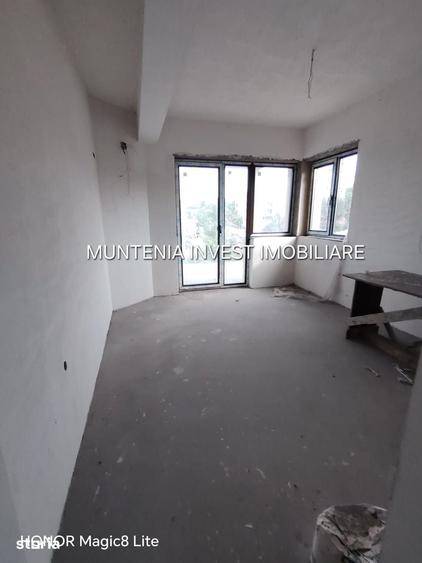 Casă cu 5 camere cu Teren 375 Mp în Central