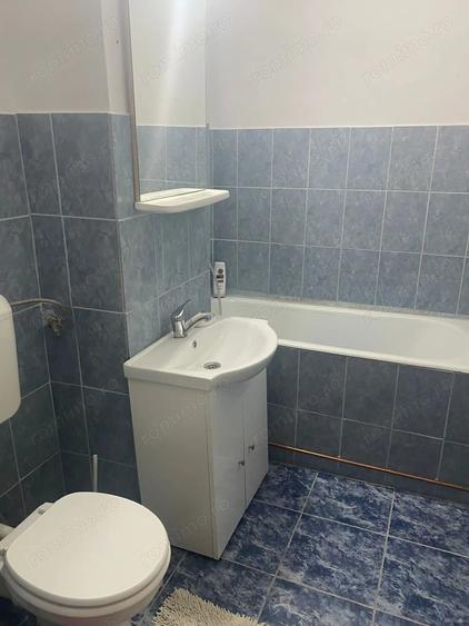Apartament cu 2 camere semidecomandat în Girocului