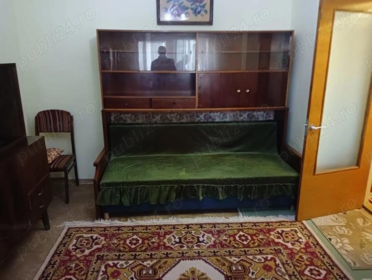Garsonieră decomandată în Rotbav