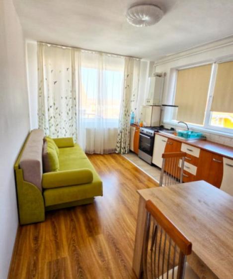 Apartament cu 2 camere semidecomandat în Bună Ziua