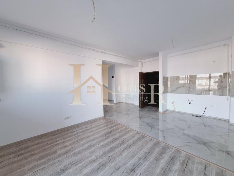 Apartament cu 3 camere decomandat în Girocului