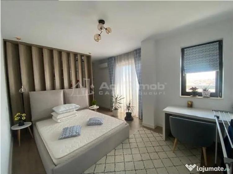 Apartament cu 4 camere decomandat în Sisești