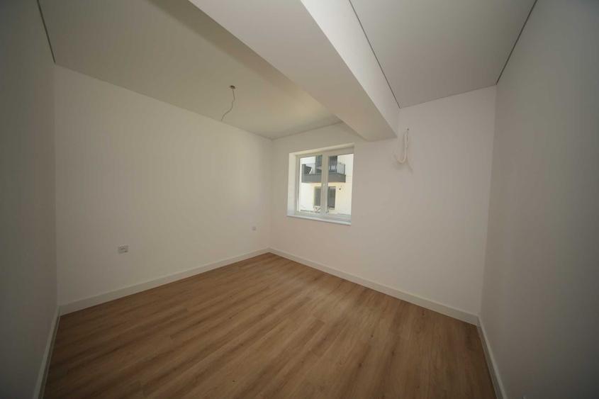 Apartament cu 2 camere nedecomandat în Central
