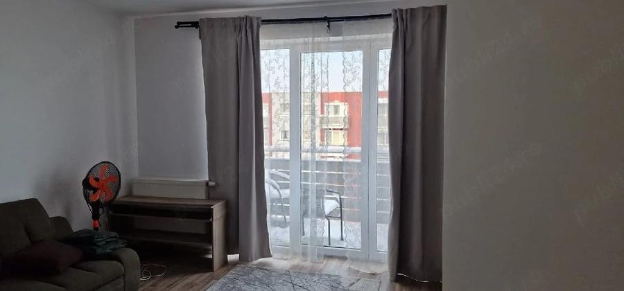 Garsonieră decomandată în Bartolomeu