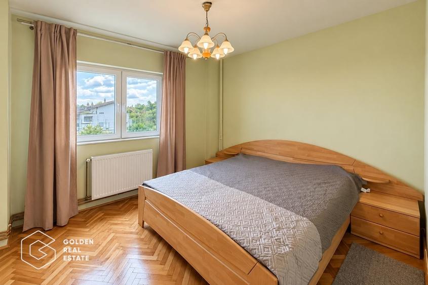 Apartament cu 4 camere semidecomandat, mobilat în Micălaca