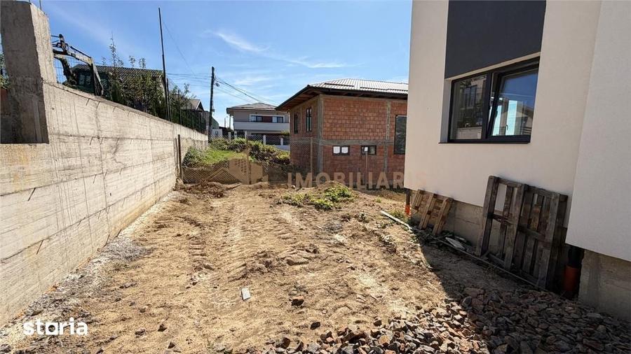 Casă cu 4 camere cu Teren 550 Mp în Valea Borcutului