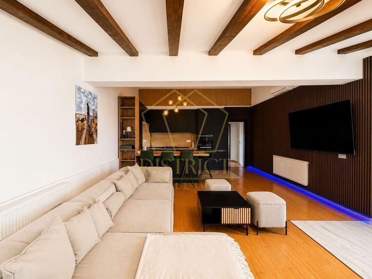 Apartament cu 2 camere semidecomandat, mobilat în Moșnița Nouă