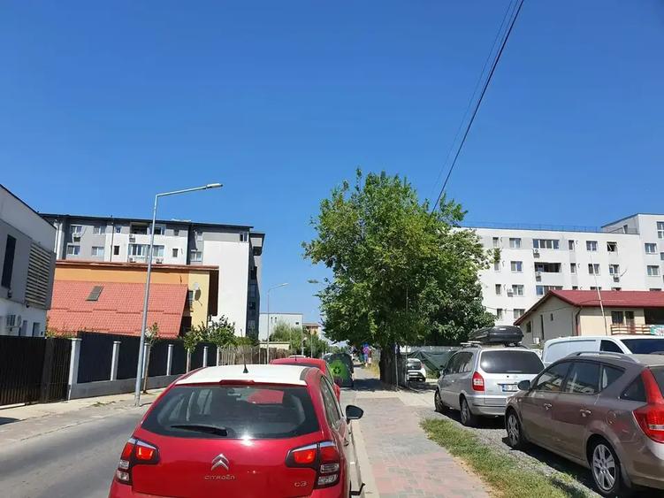 Garsonieră decomandată în Theodor Pallady