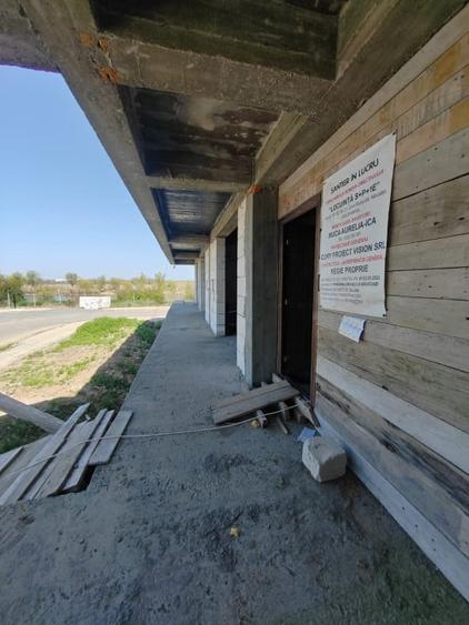 Duplex cu 10 camere cu Canalizare în Năvodari