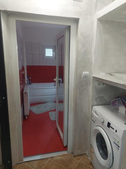 Apartament cu 2 camere decomandat în Aradului