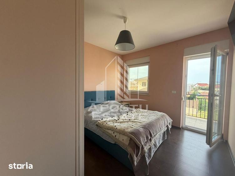 Apartament cu 3 camere semidecomandat, mobilat în Blașcovici