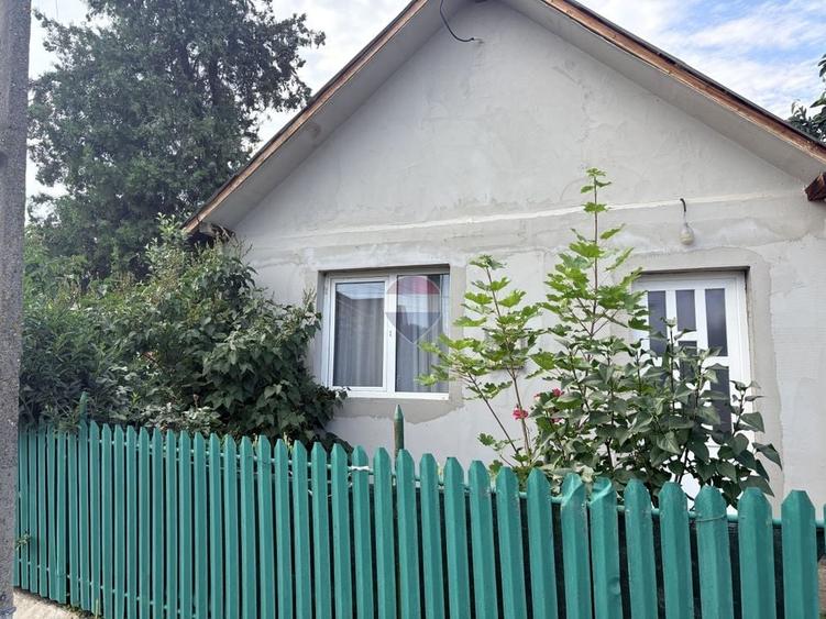 Casă individuală cu 2 camere cu Teren 484 Mp în Ciocănești