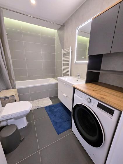 Apartament cu 2 camere semidecomandat în Dâmbul Rotund