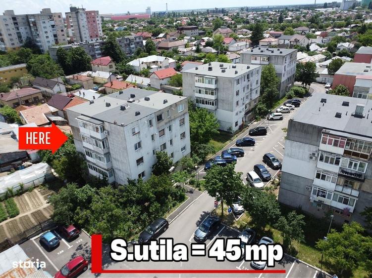 Apartament cu 3 camere decomandat în Micro 5