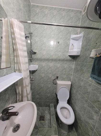 Garsonieră decomandată în 7 Noiembrie