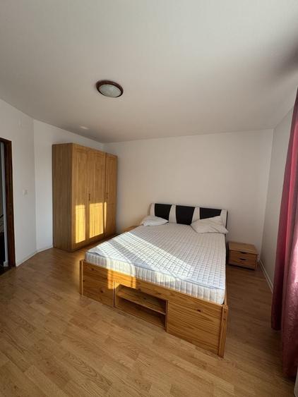 Casă cu 4 camere cu Teren 300 Mp în Sânmartin