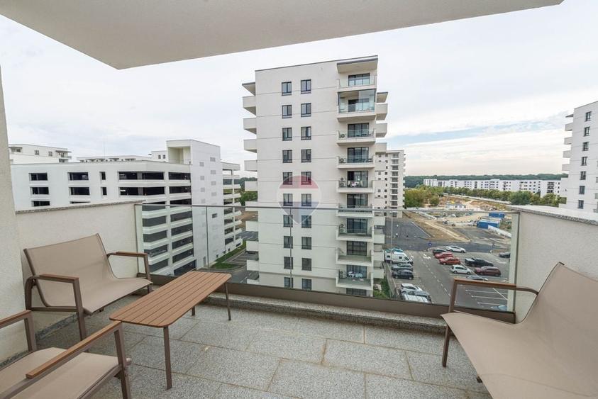 Apartament cu 2 camere semidecomandat, mobilat în Băneasa