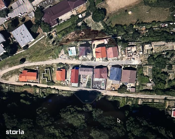 Casă cu 3 camere cu Teren 352 Mp în Central