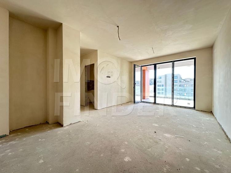 Apartament cu 3 camere semidecomandat în Andrei Mureșanu