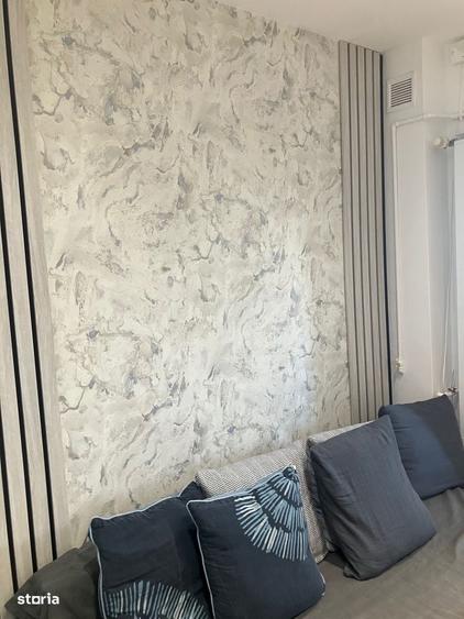 Apartament cu 2 camere decomandat în Victoriei