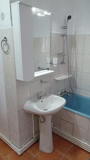 Spațiu comercial, de 14 mp, în Giurgiului