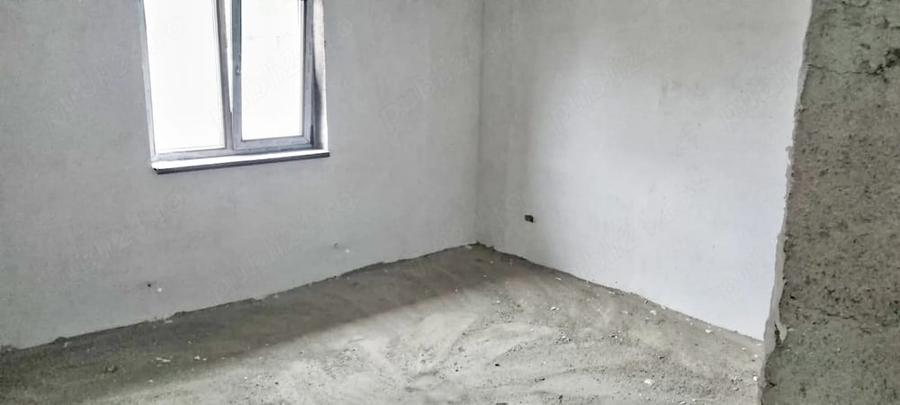 Casă cu Teren 500 Mp în Central