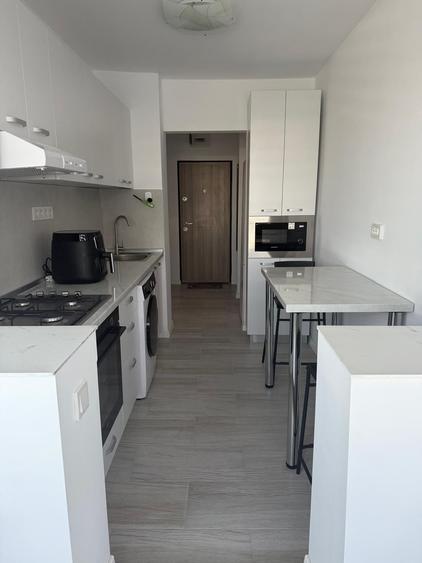 Apartament cu 2 camere semidecomandat în Liviu Rebreanu