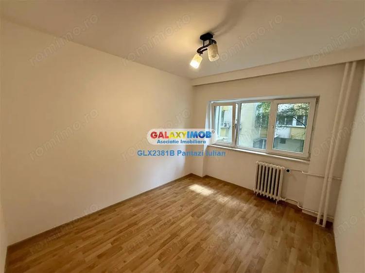 Apartament cu 3 camere decomandat, mobilat în Doamna Ghica
