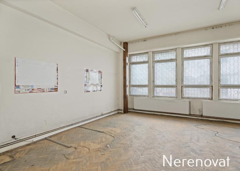 Spațiu comercial, de 440 mp, în Centru Civic